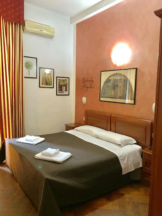 Hotel Edy Милан Экстерьер фото